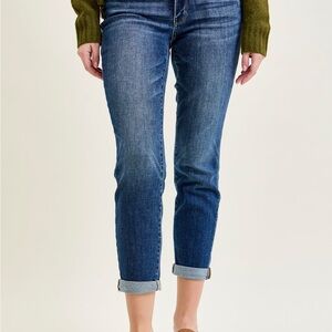 Judy Blue Boyfriend Ankle Jeans